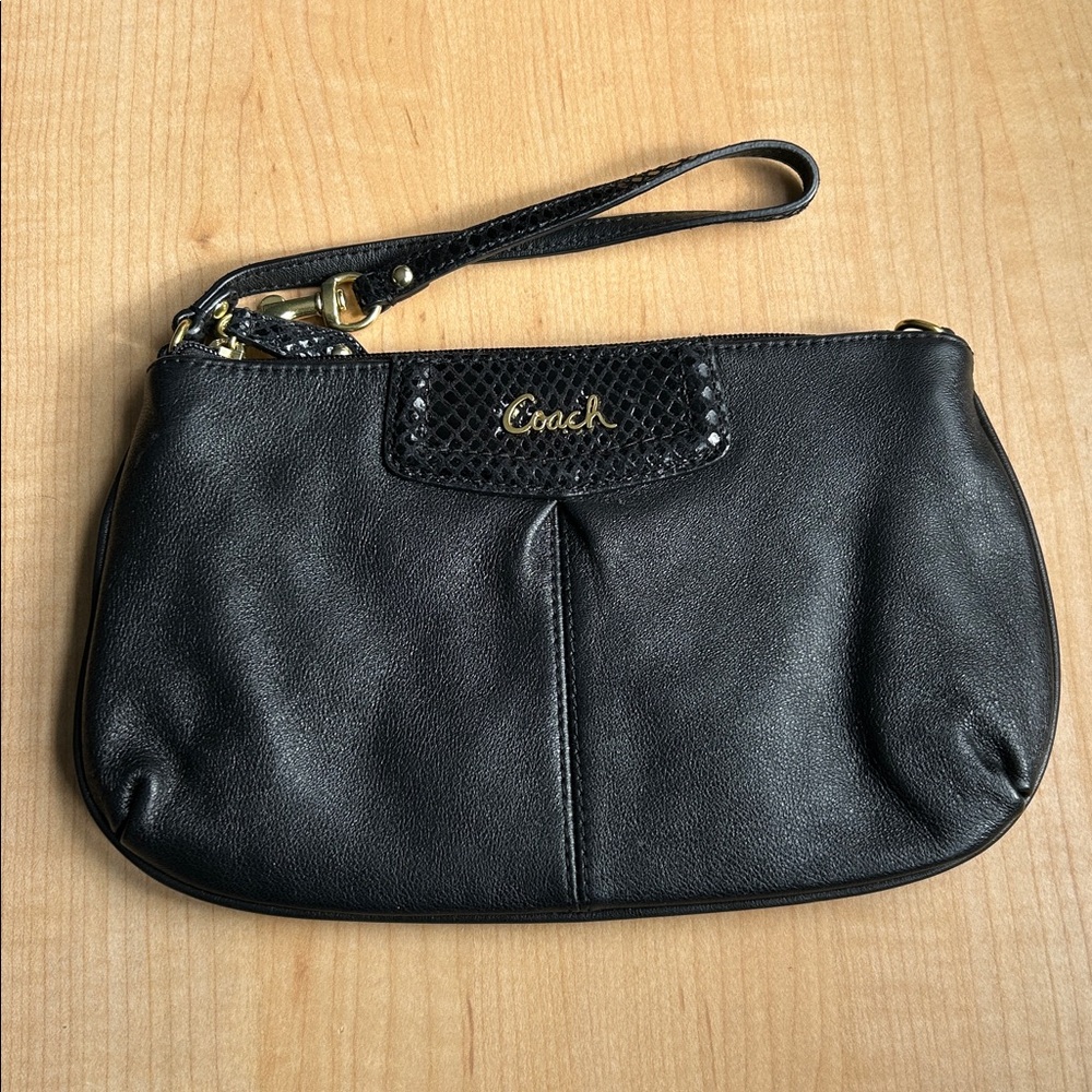 Coach Wristlet Black Leather with Snakeskin